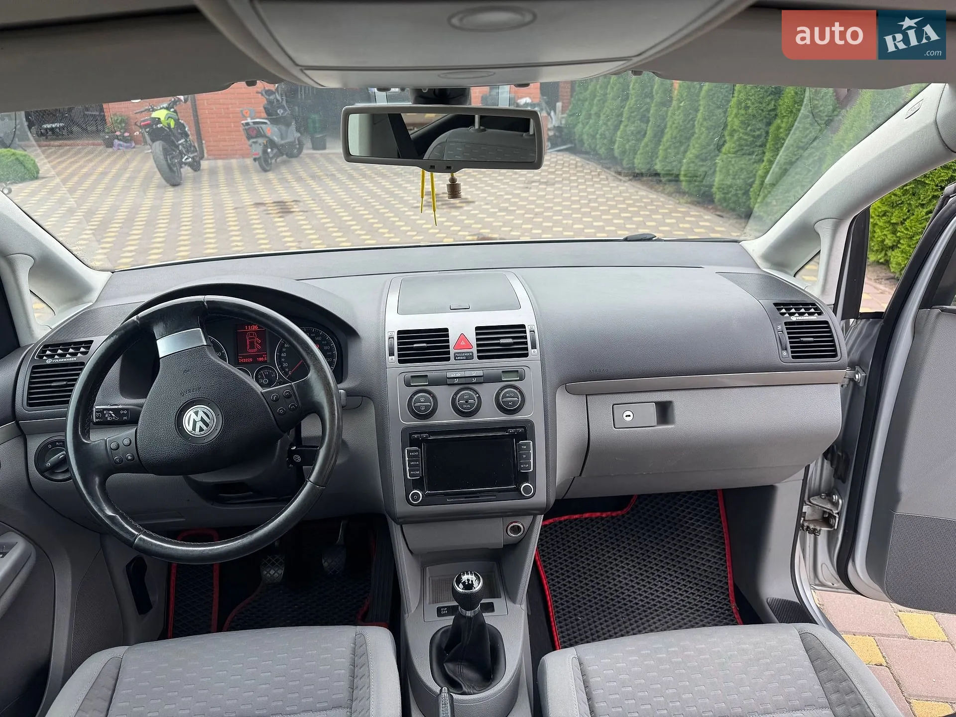 Volkswagen Touran, 2008