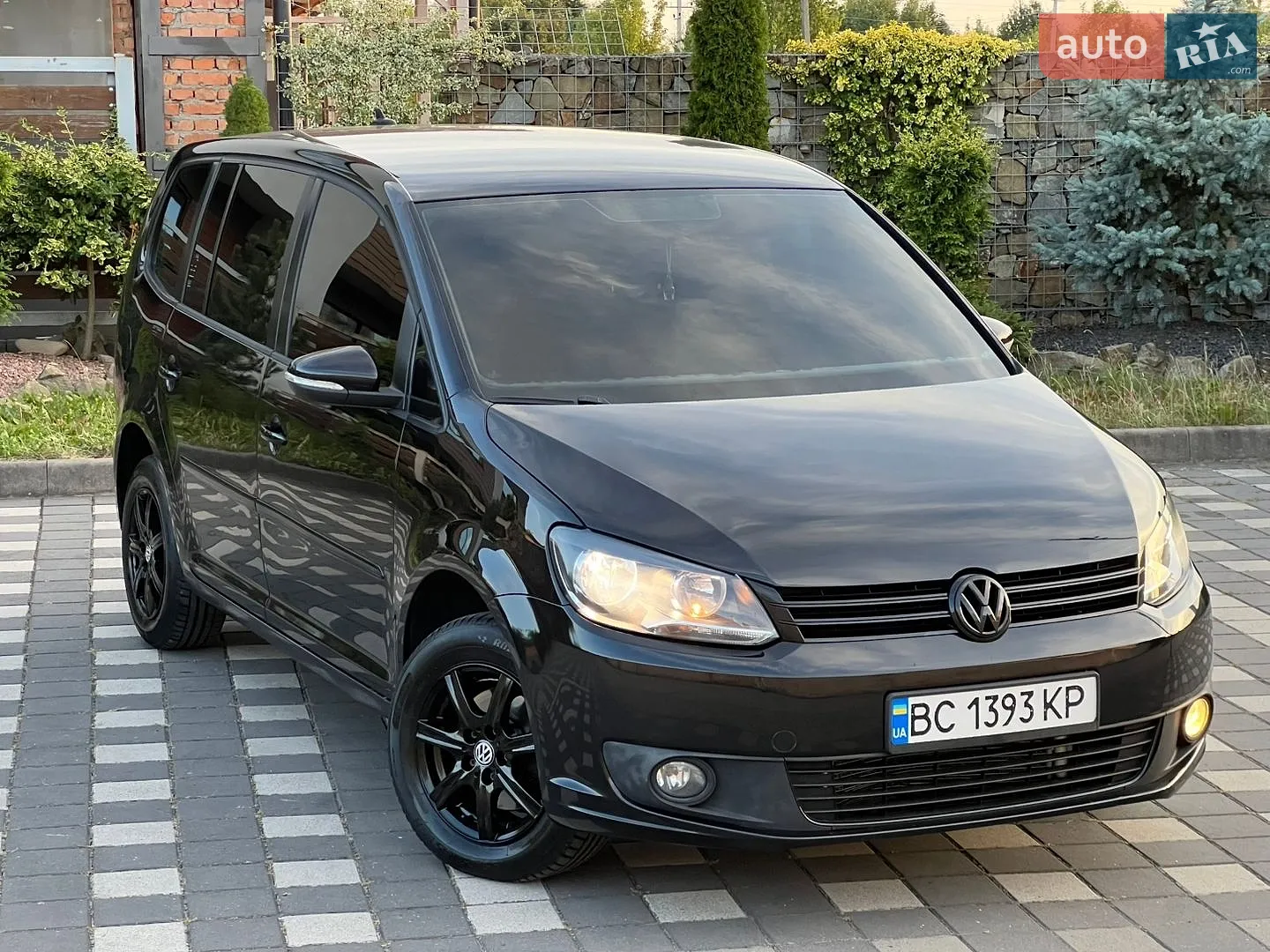 Volkswagen Touran, 2011