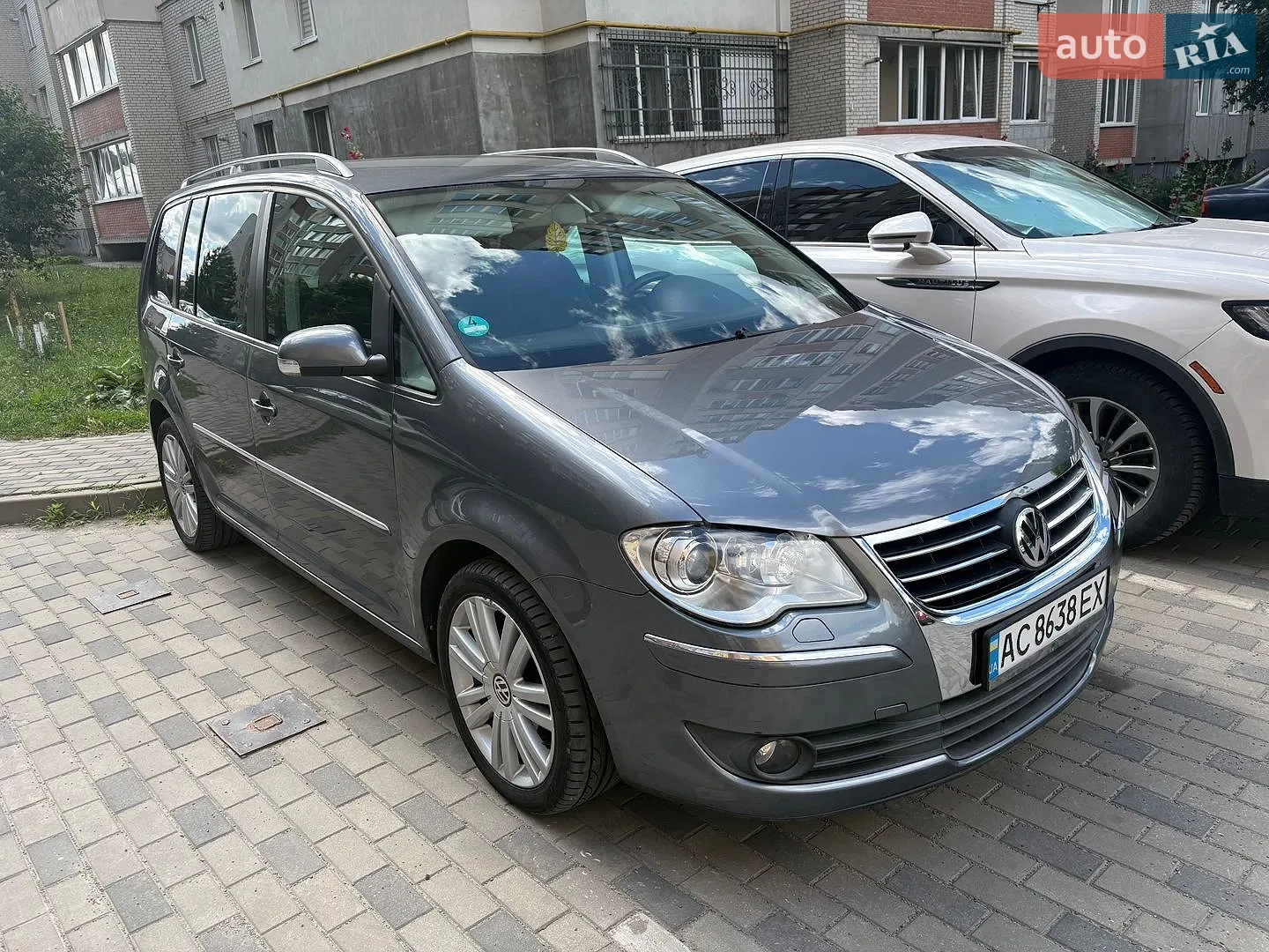 Volkswagen Touran, 2007