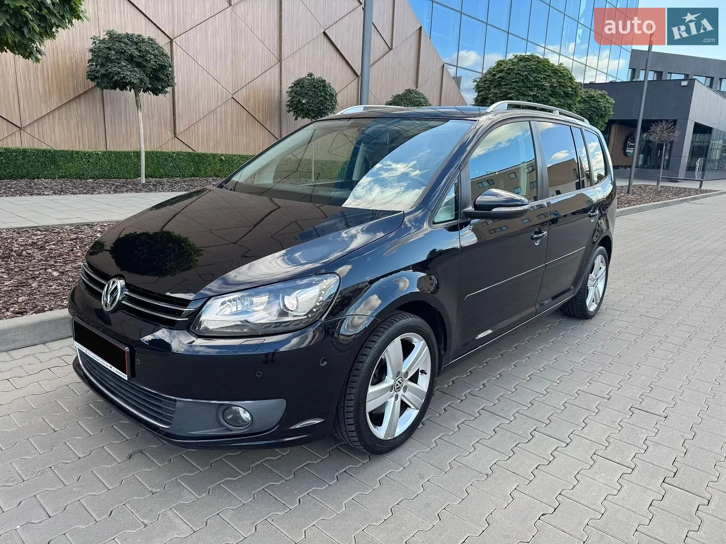 Volkswagen Touran, 2013