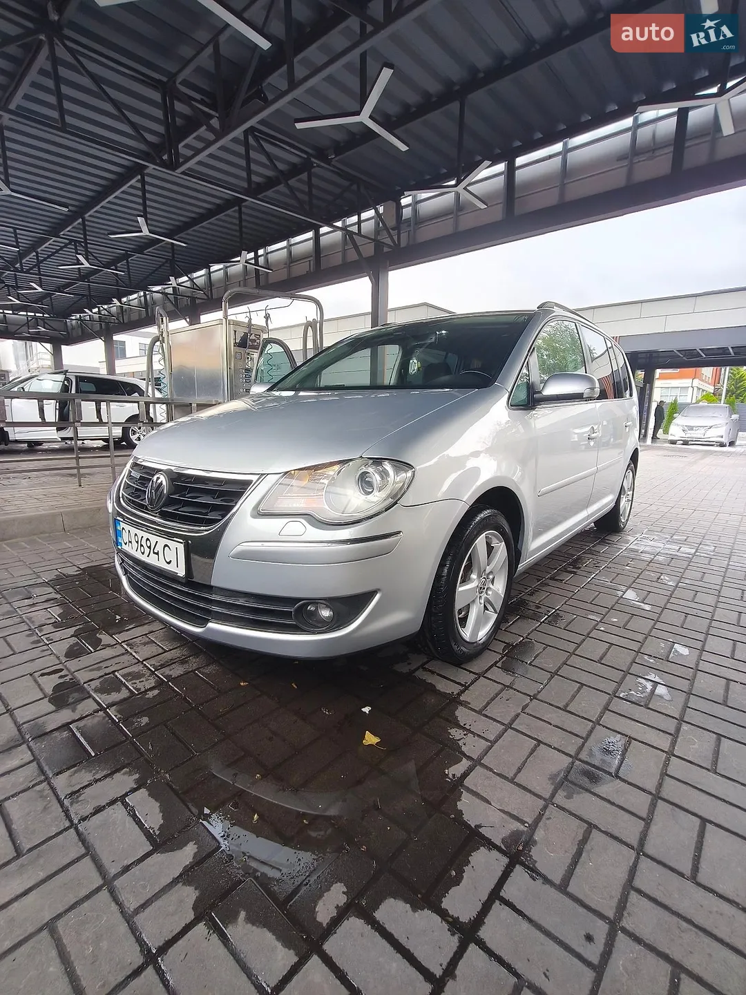 Volkswagen Touran, 2009