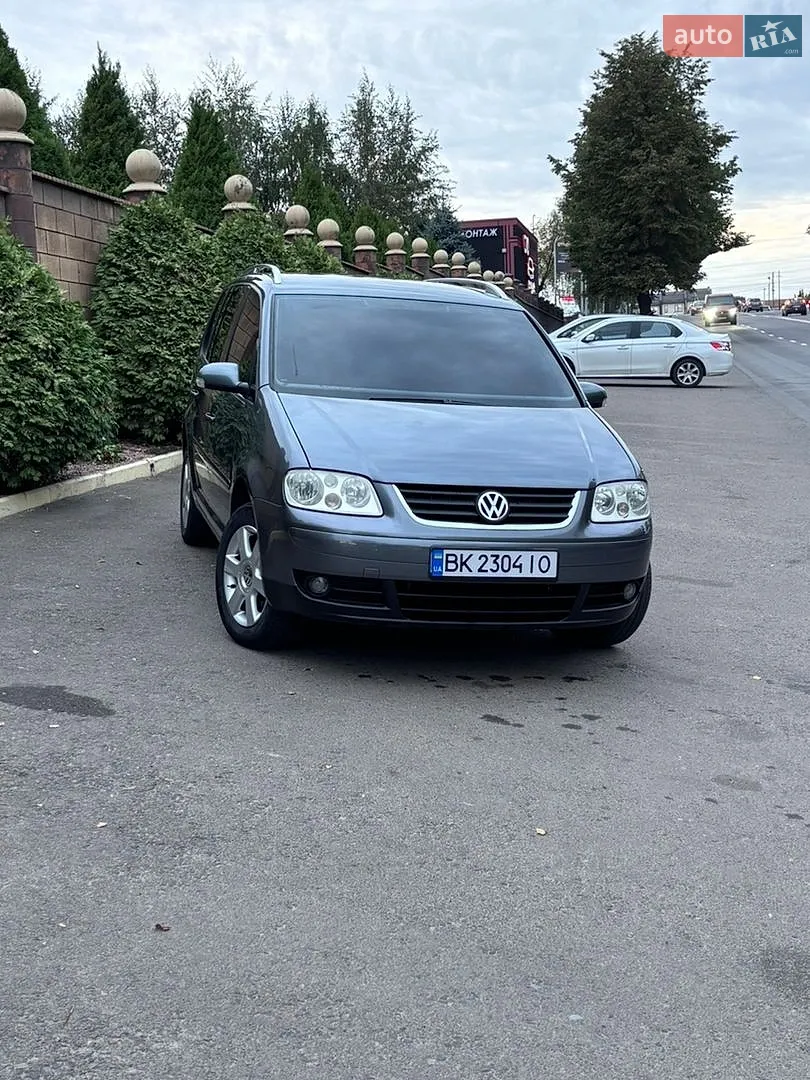 Volkswagen Touran, 2003