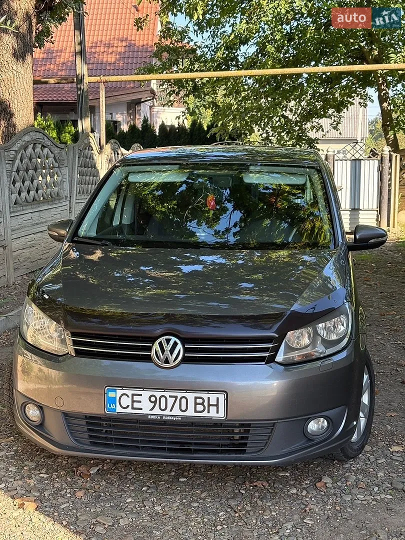Volkswagen Touran, 2012