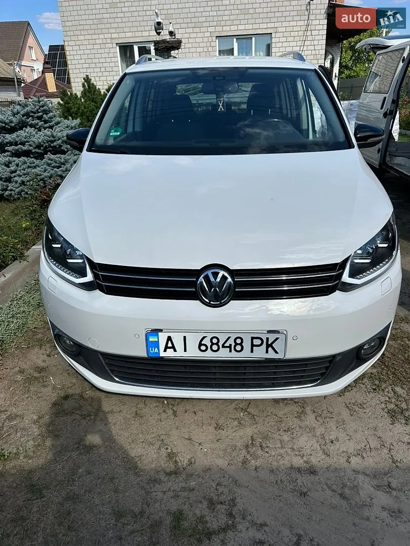 Volkswagen Touran, 2011