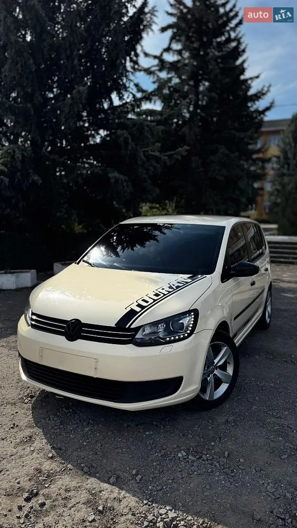 Volkswagen Touran, 2014