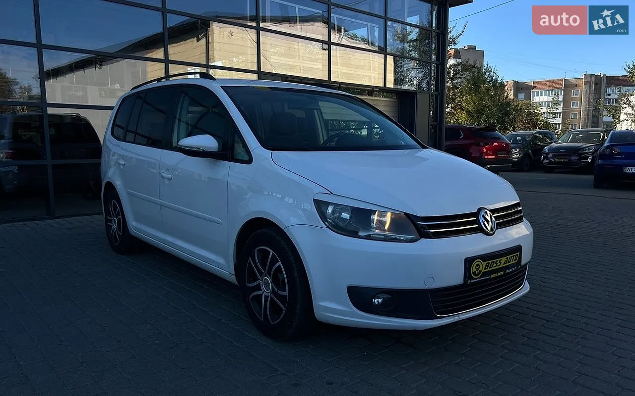 Volkswagen Touran, 2013