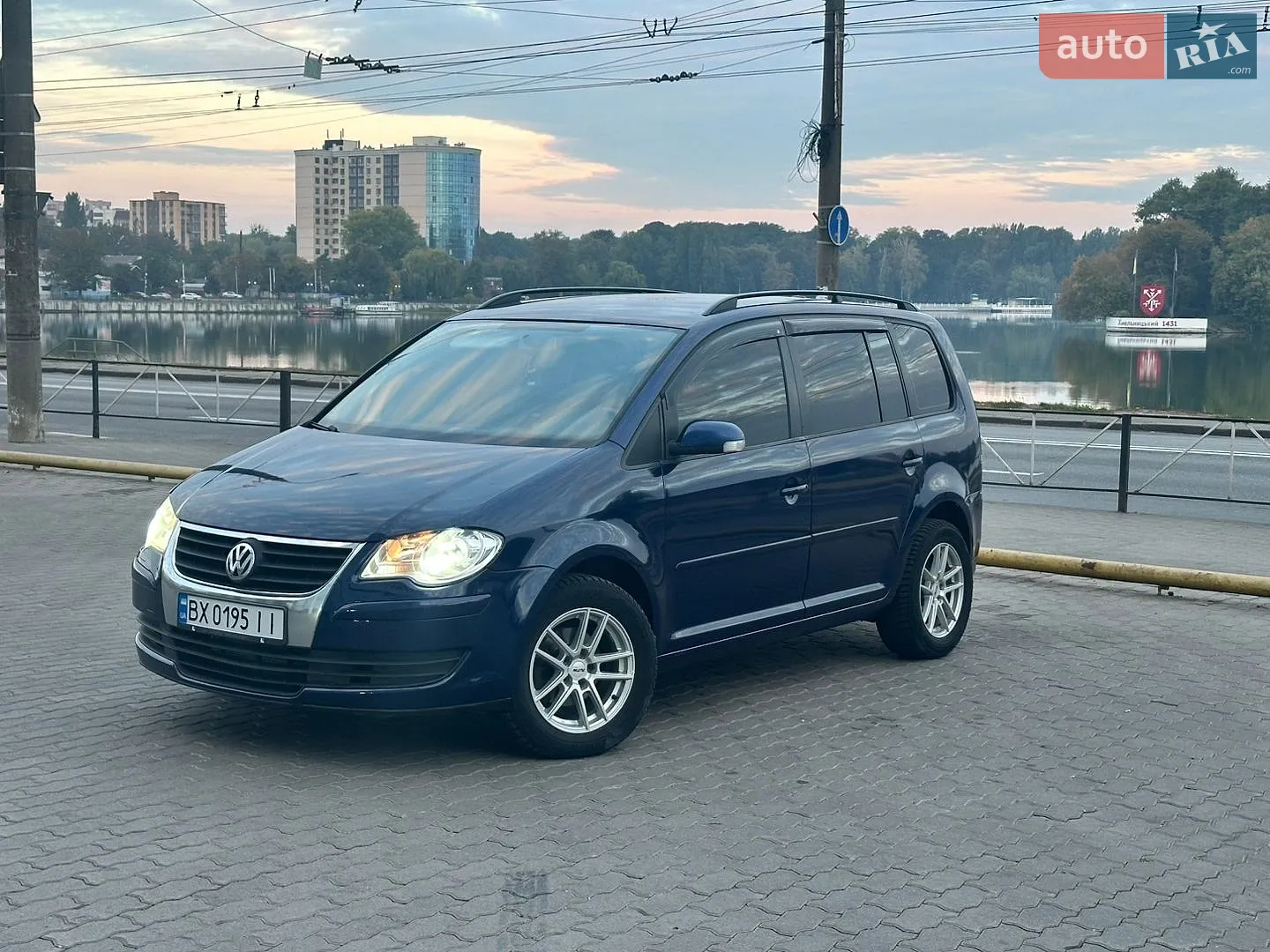 Volkswagen Touran, 2008