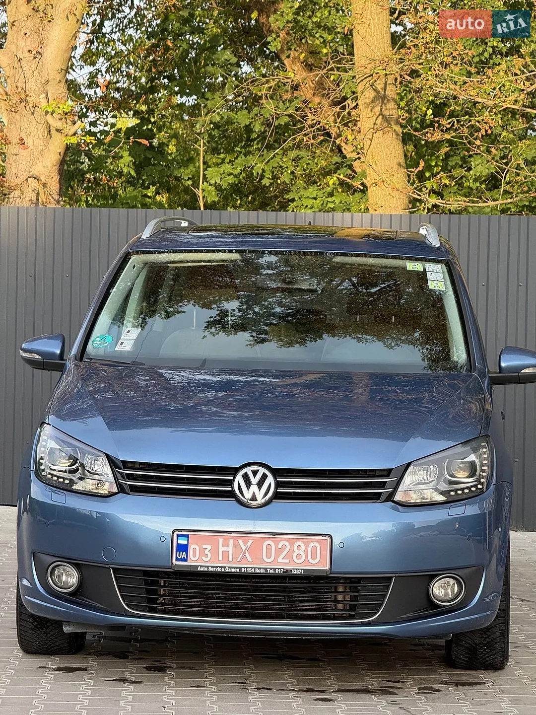 Volkswagen Touran, 2012