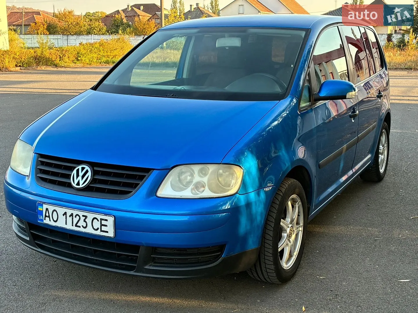 Volkswagen Touran, 2004
