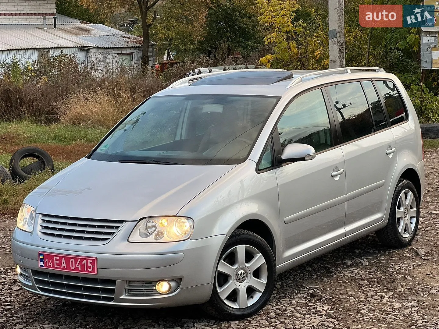 Volkswagen Touran, 2004