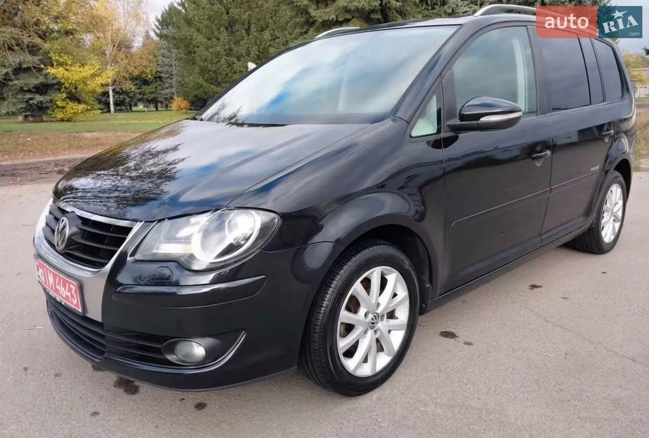 Volkswagen Touran, 2010