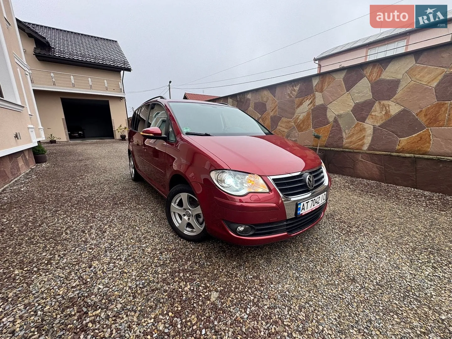 Volkswagen Touran, 2010