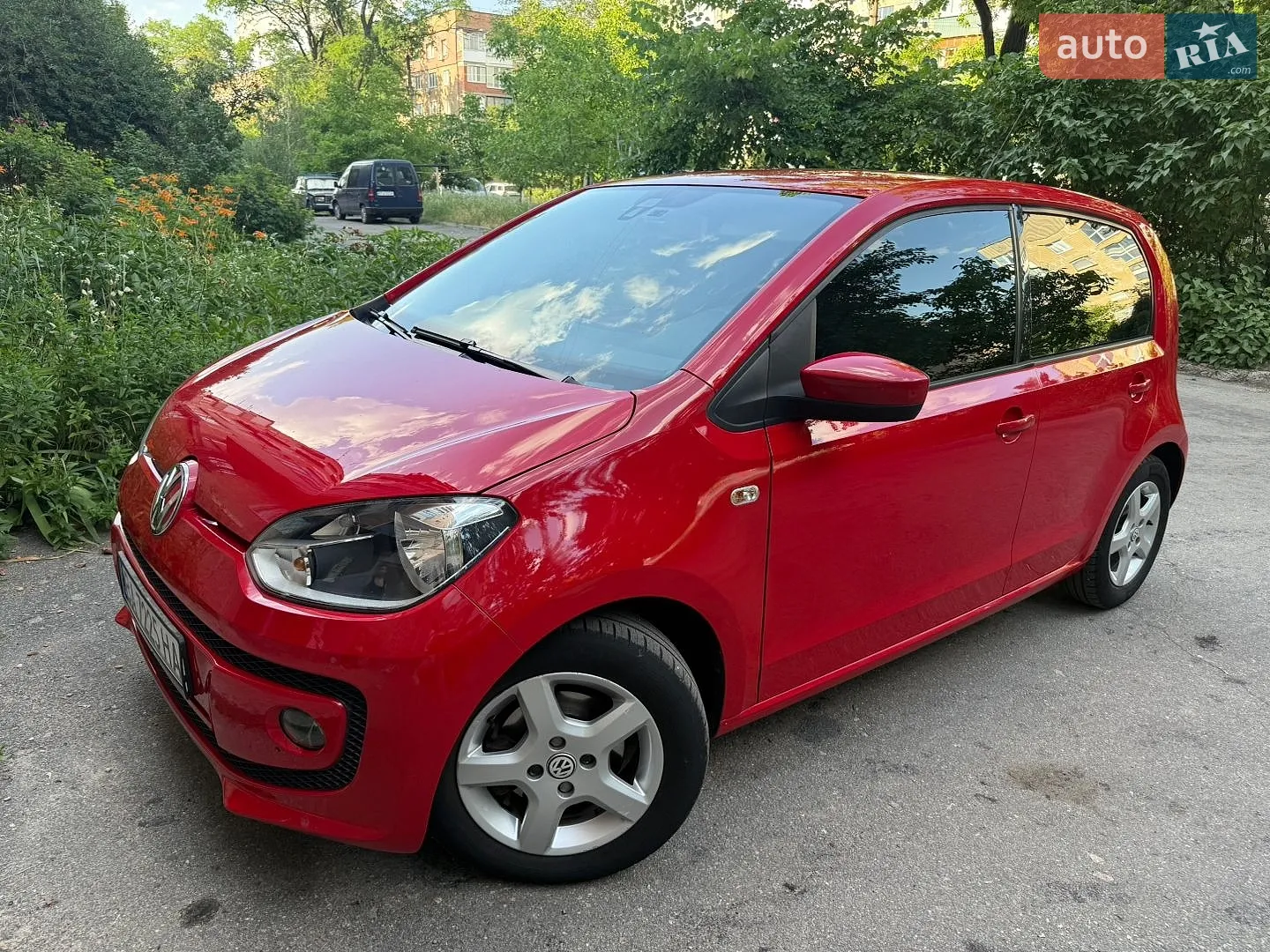 Volkswagen Up, 2012