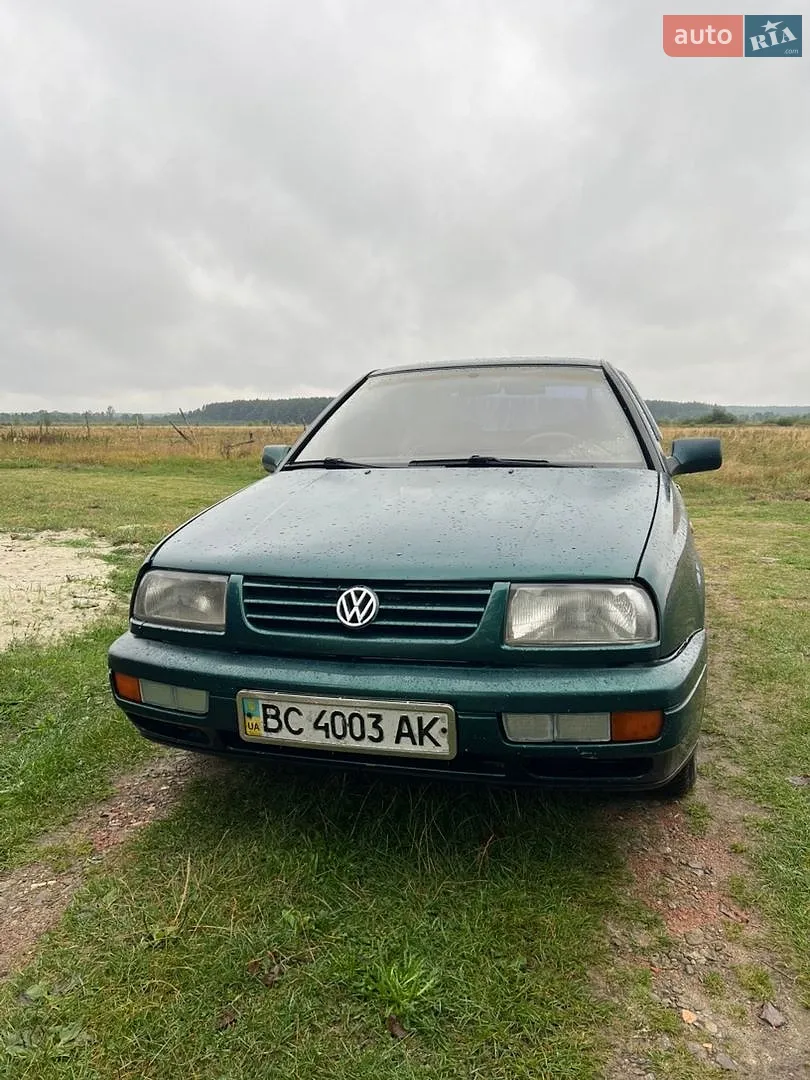 Volkswagen Vento, 1998