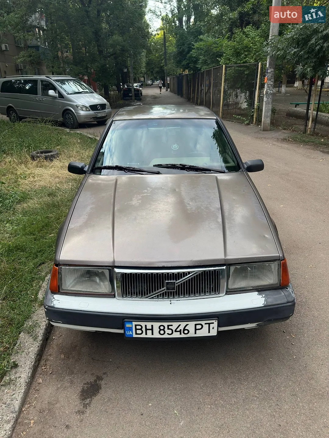 Volvo 460, 1992