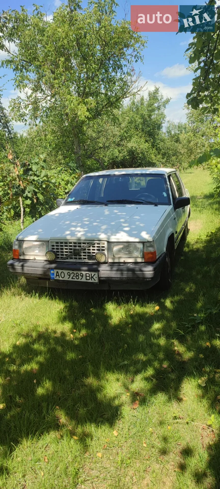 Volvo 740, 1989