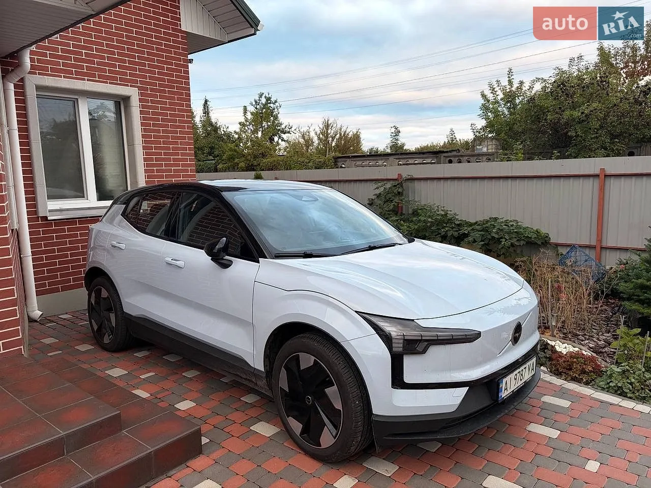 Volvo EX30, 2025