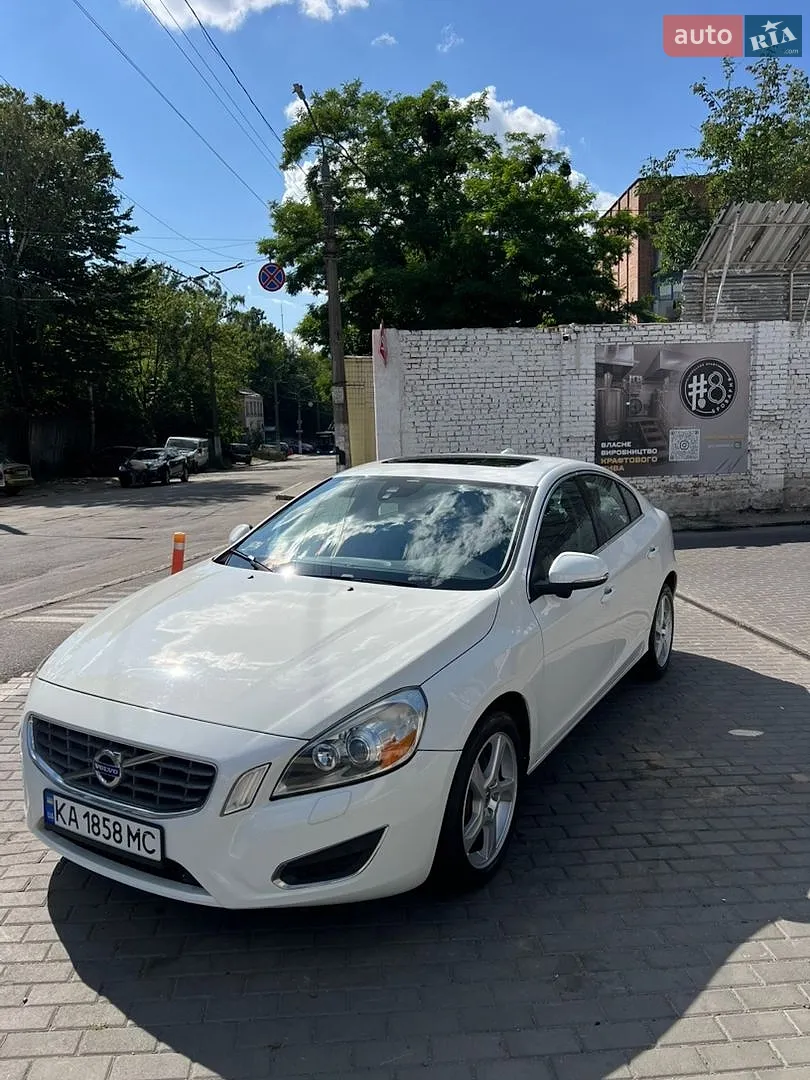 Volvo S60, 2012