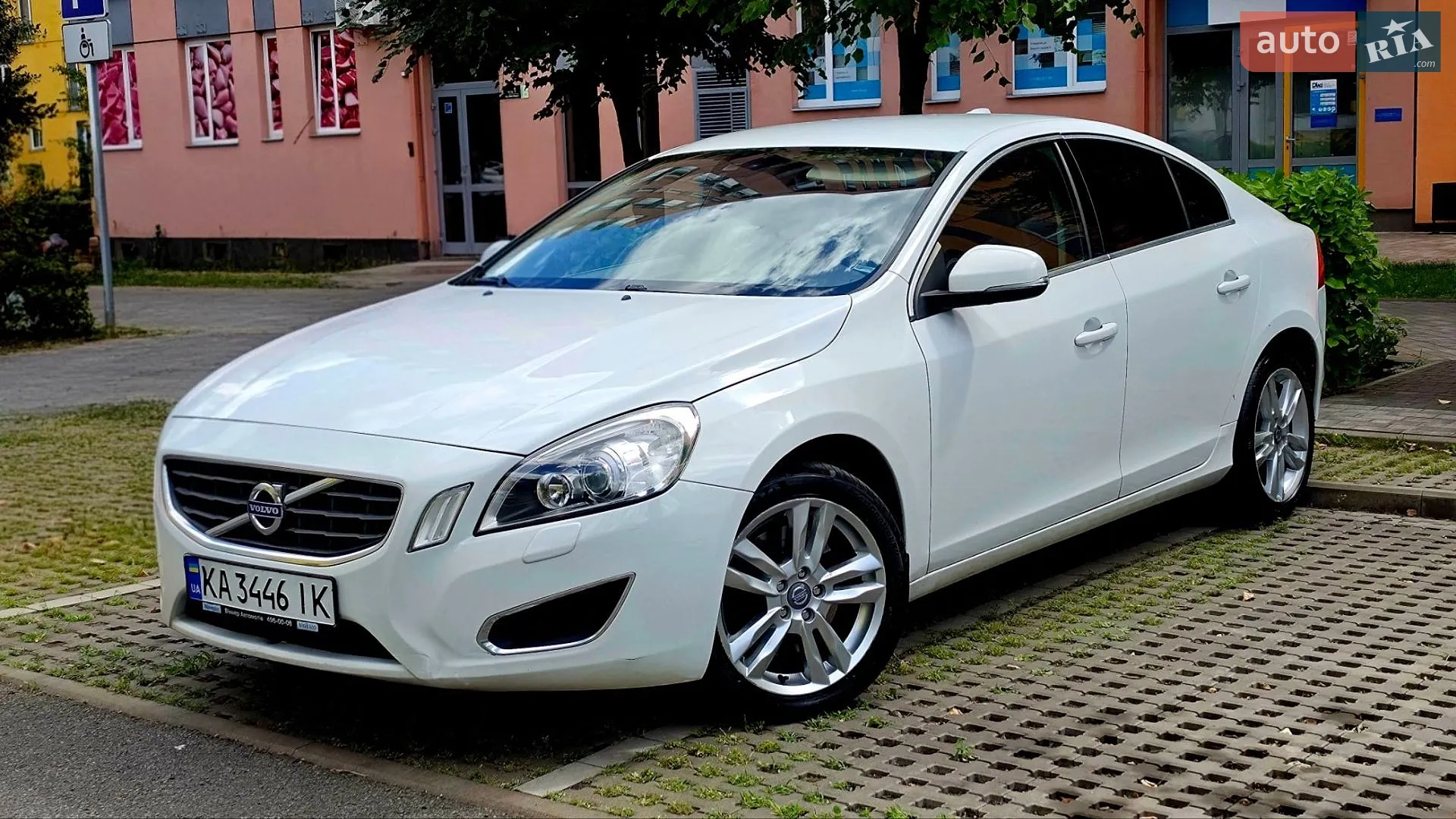 Volvo S60, 2011