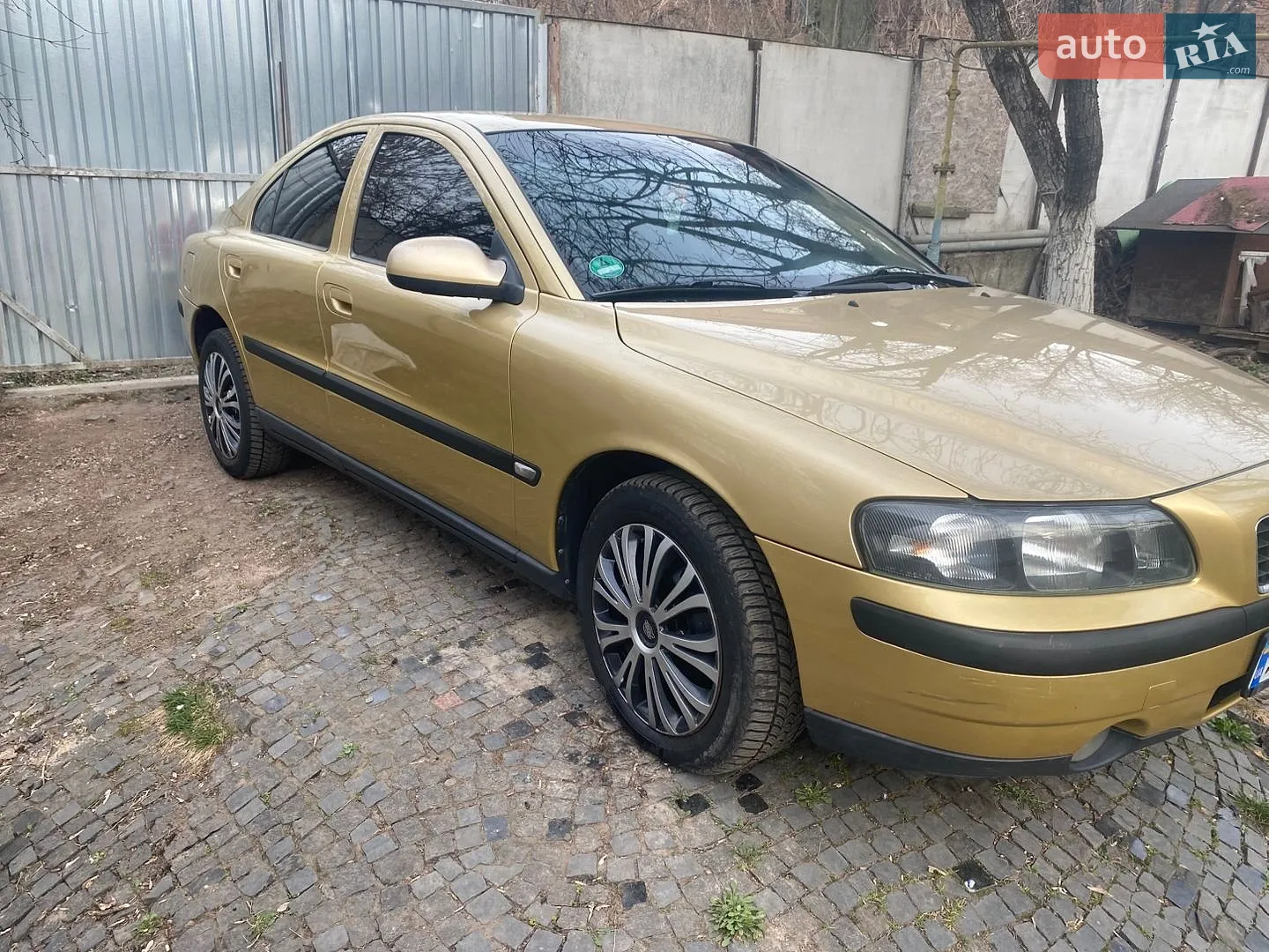Volvo S60, 2002