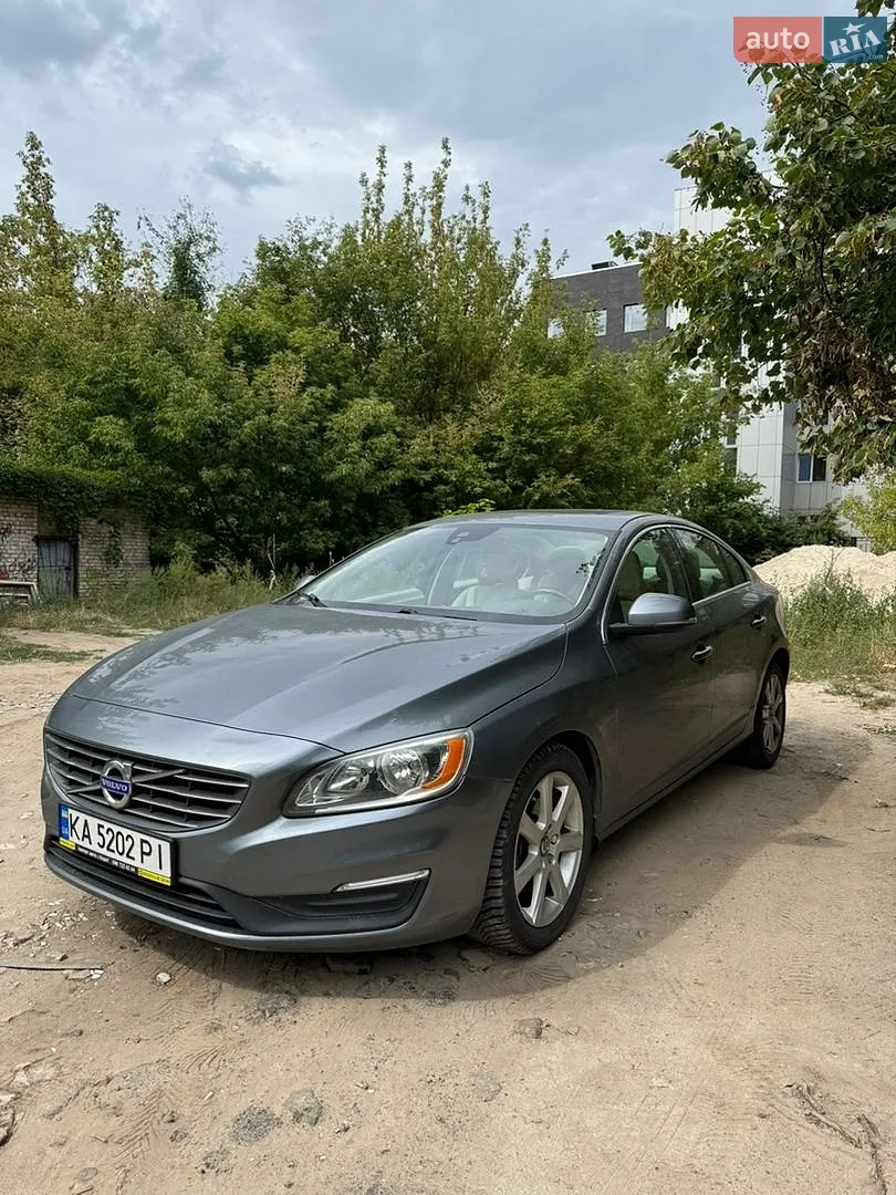 Volvo S60, 2015