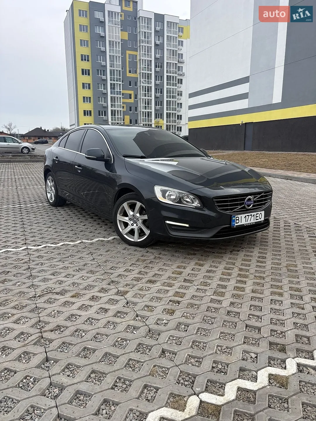 Volvo S60, 2014