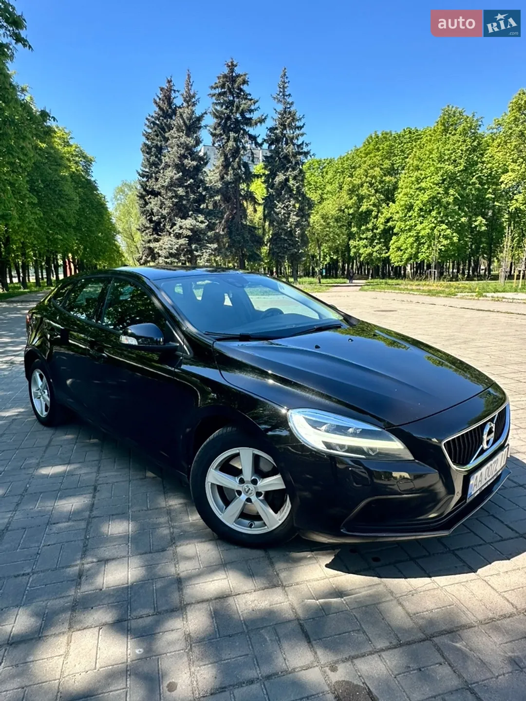 Volvo V40, 2017