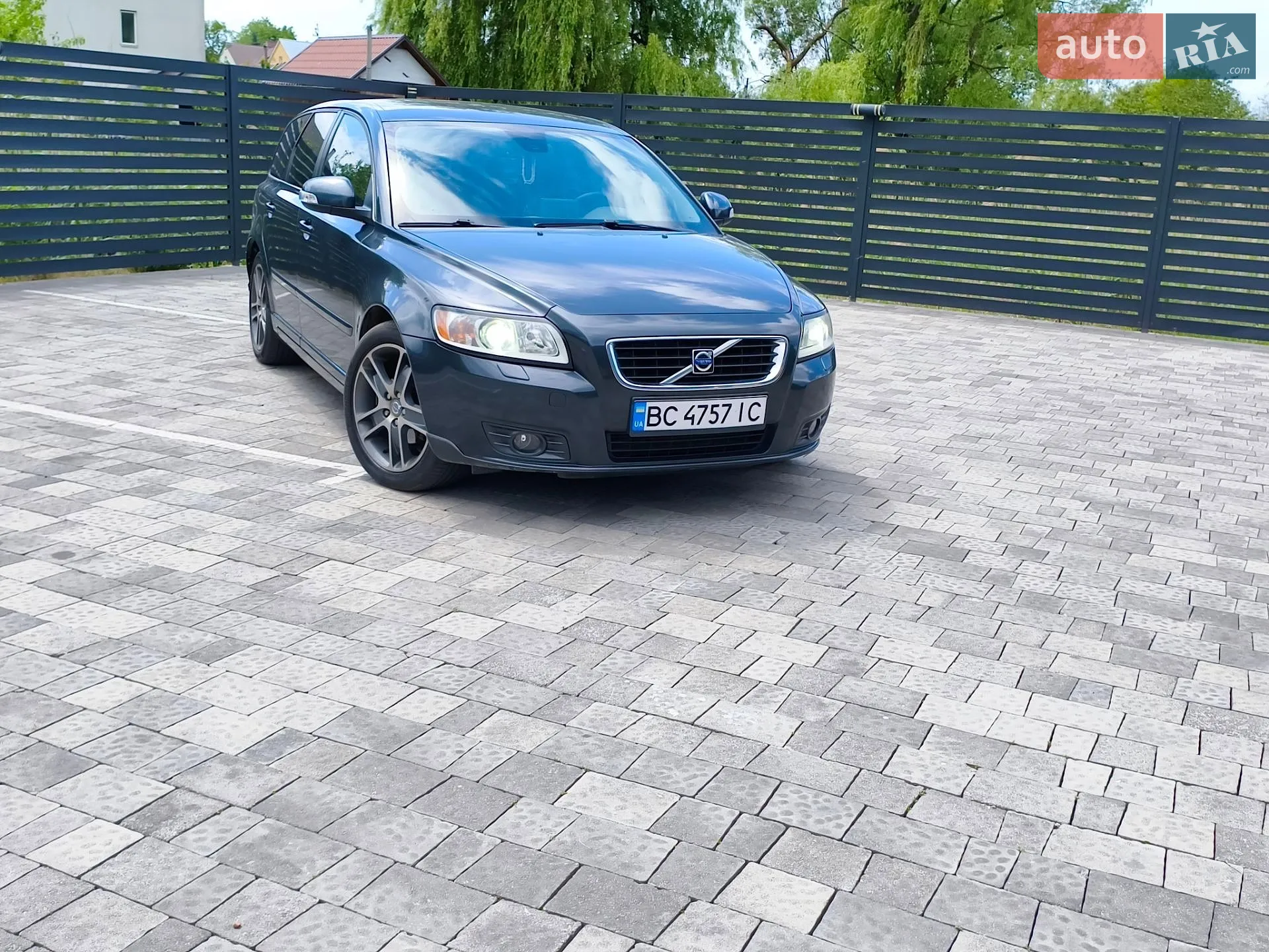 Volvo V50, 2009