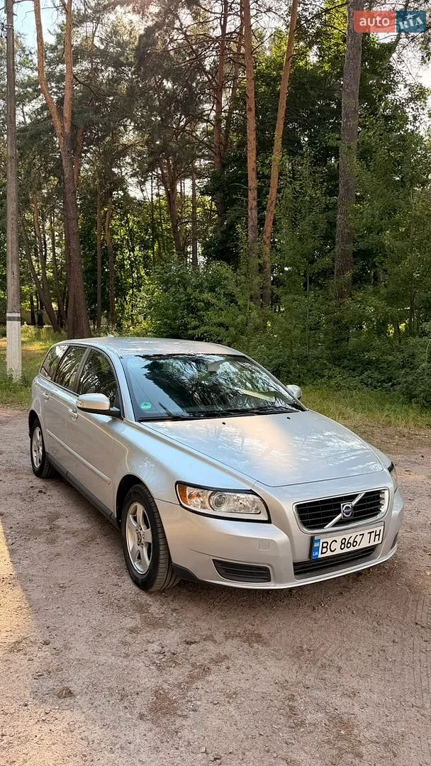 Volvo V50, 2008