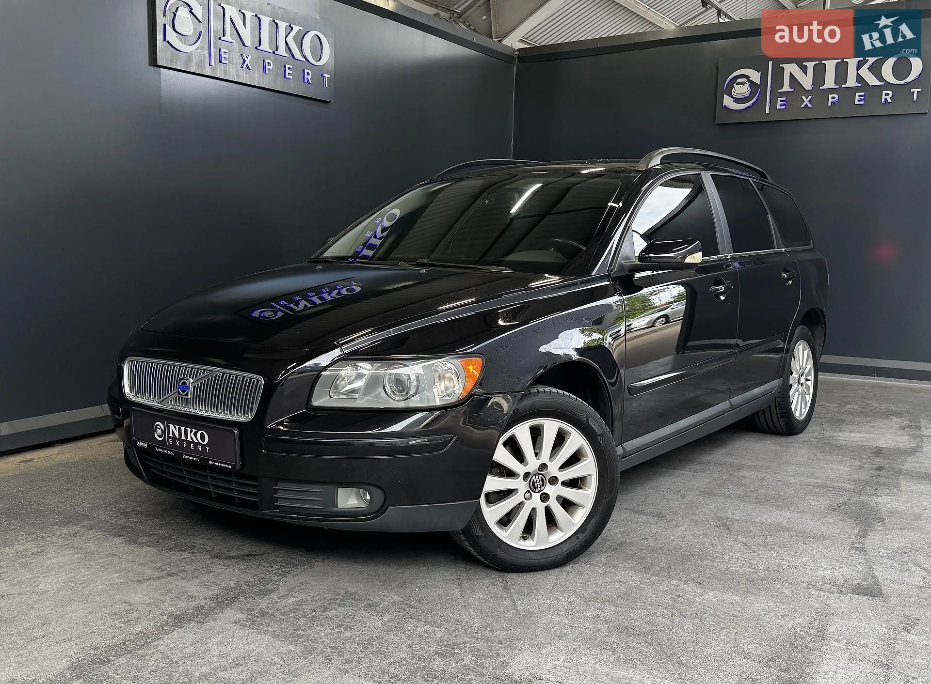 Volvo V50, 2005