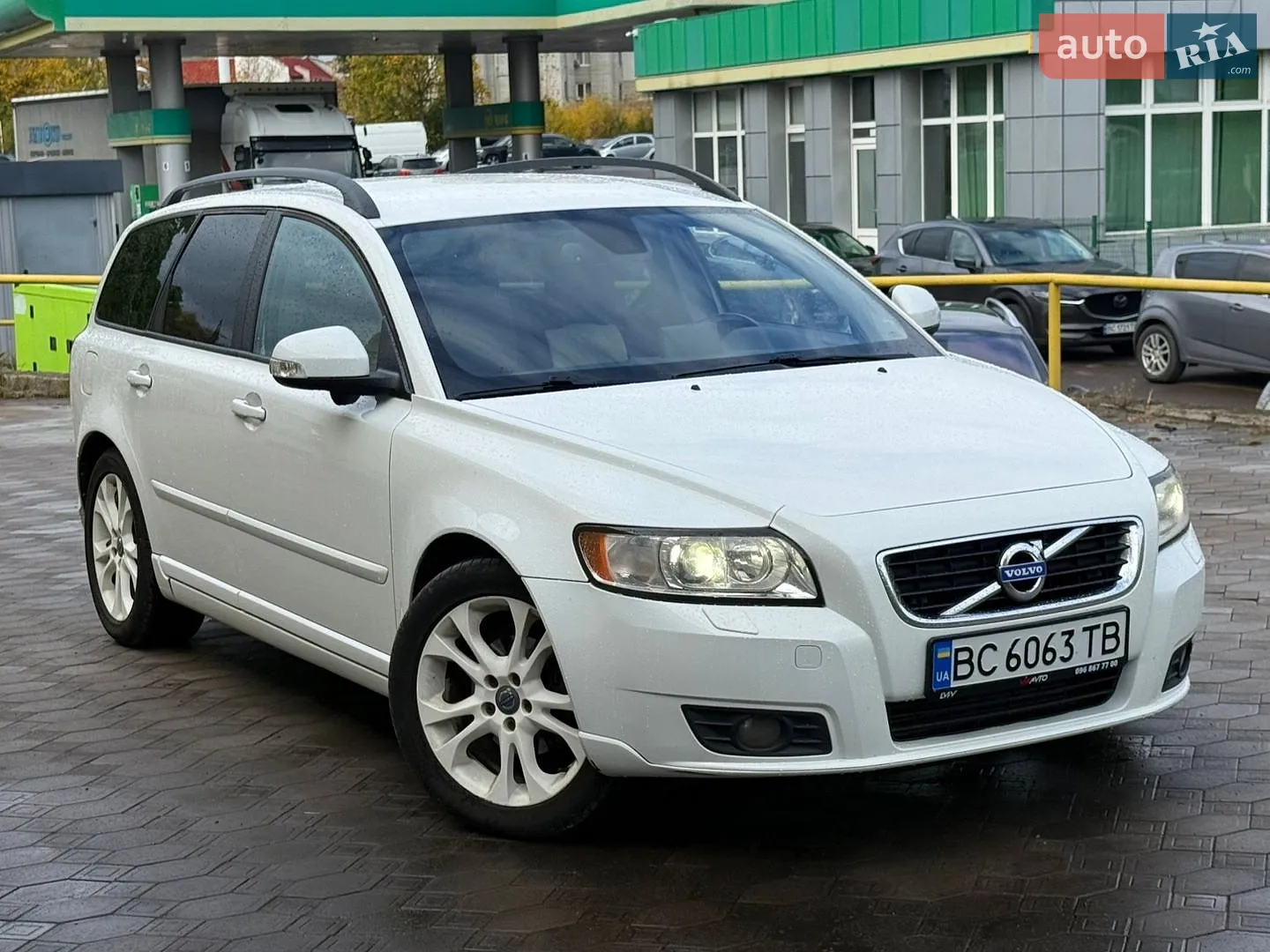 Volvo V50, 2011