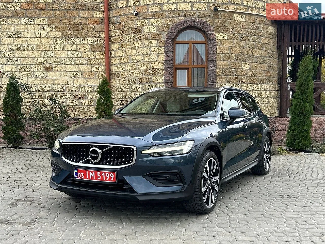 Volvo V60 Cross Country, 2020