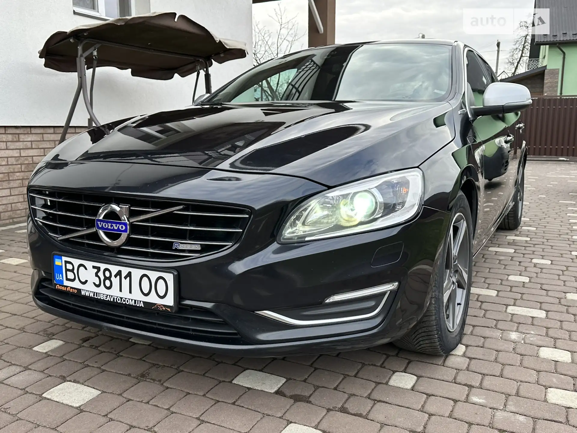 Volvo V60, 2014