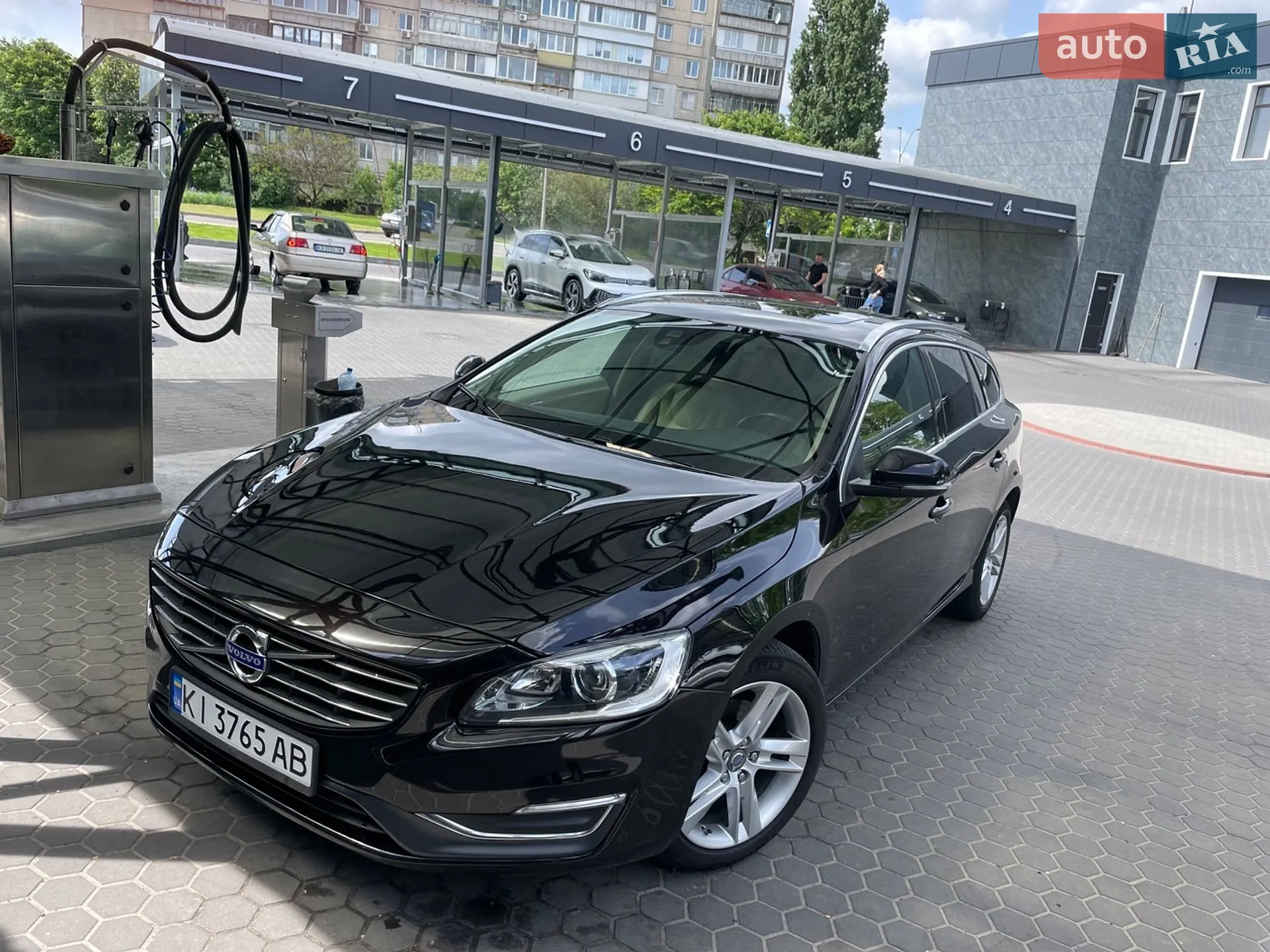 Volvo V60, 2014