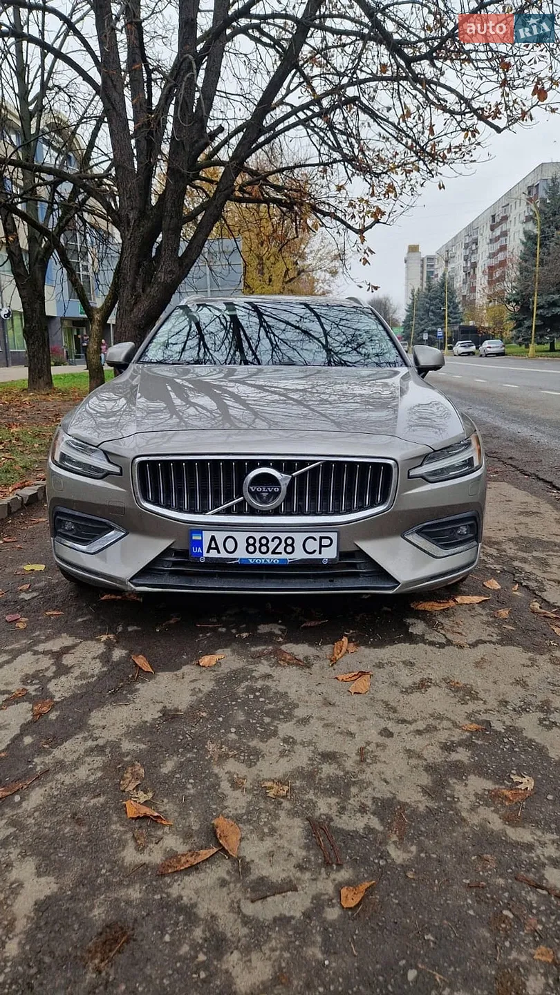 Volvo V60, 2020