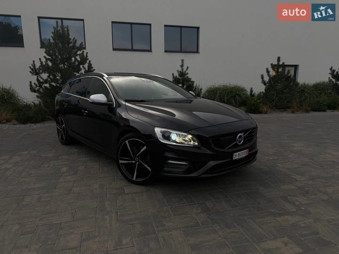 Volvo V60, 2016