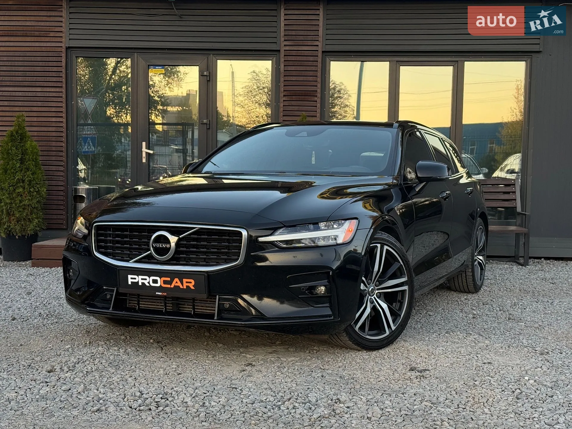 Volvo V60, 2020
