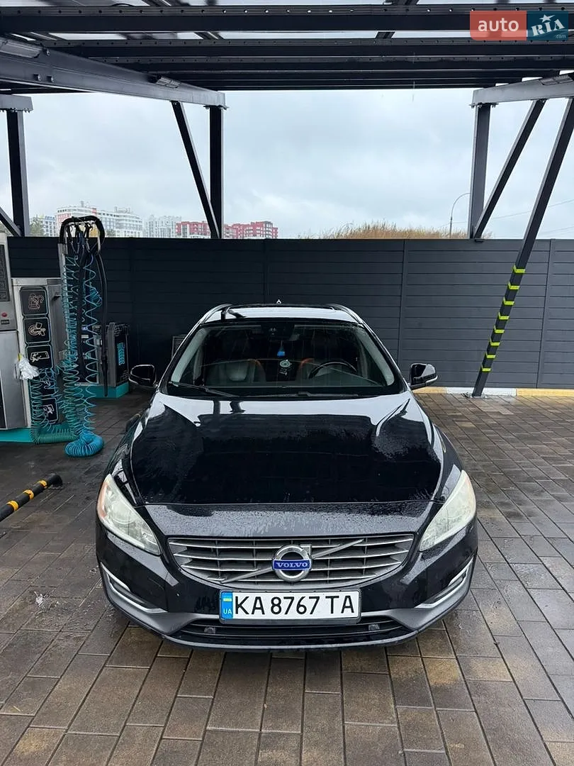 Volvo V60, 2014