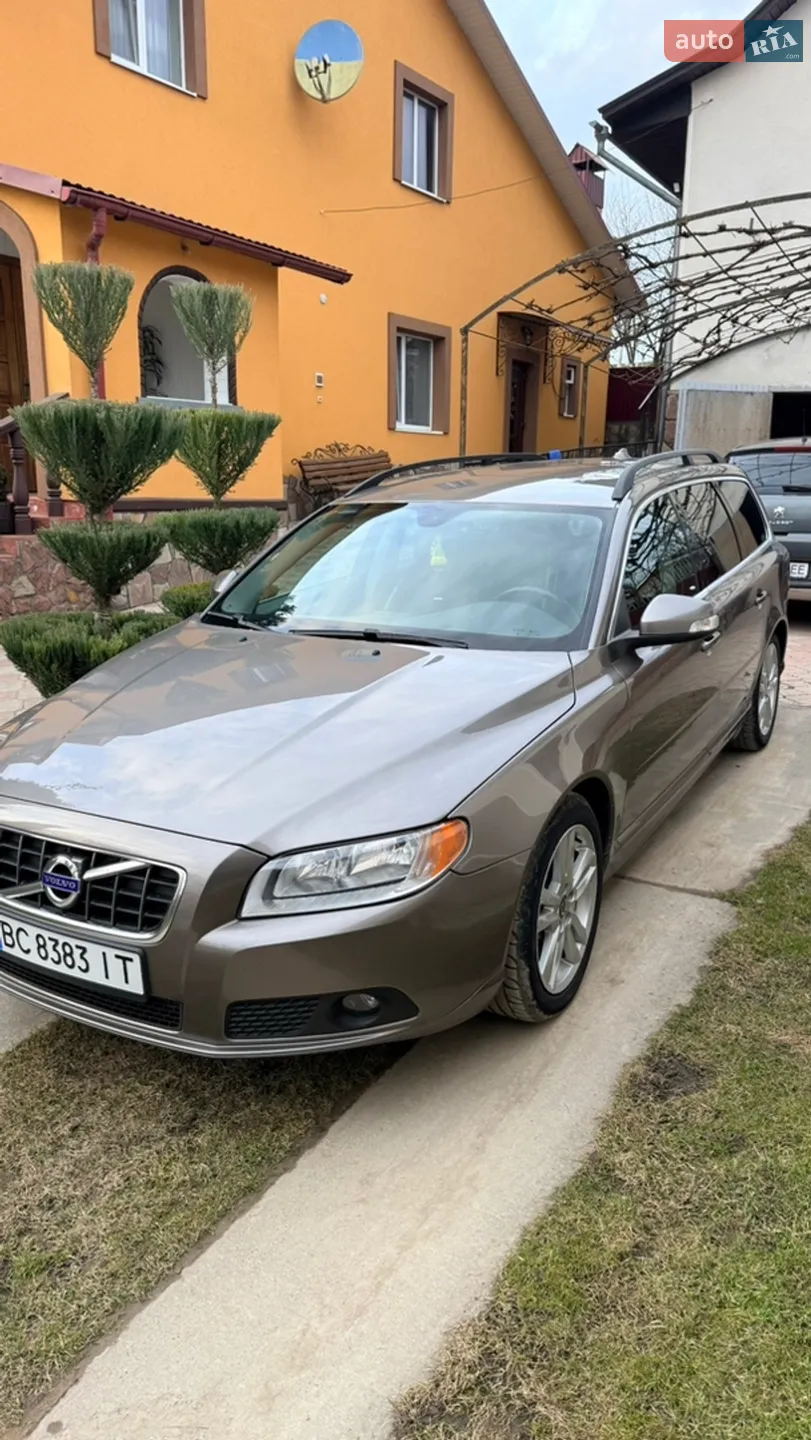 Volvo V70, 2010