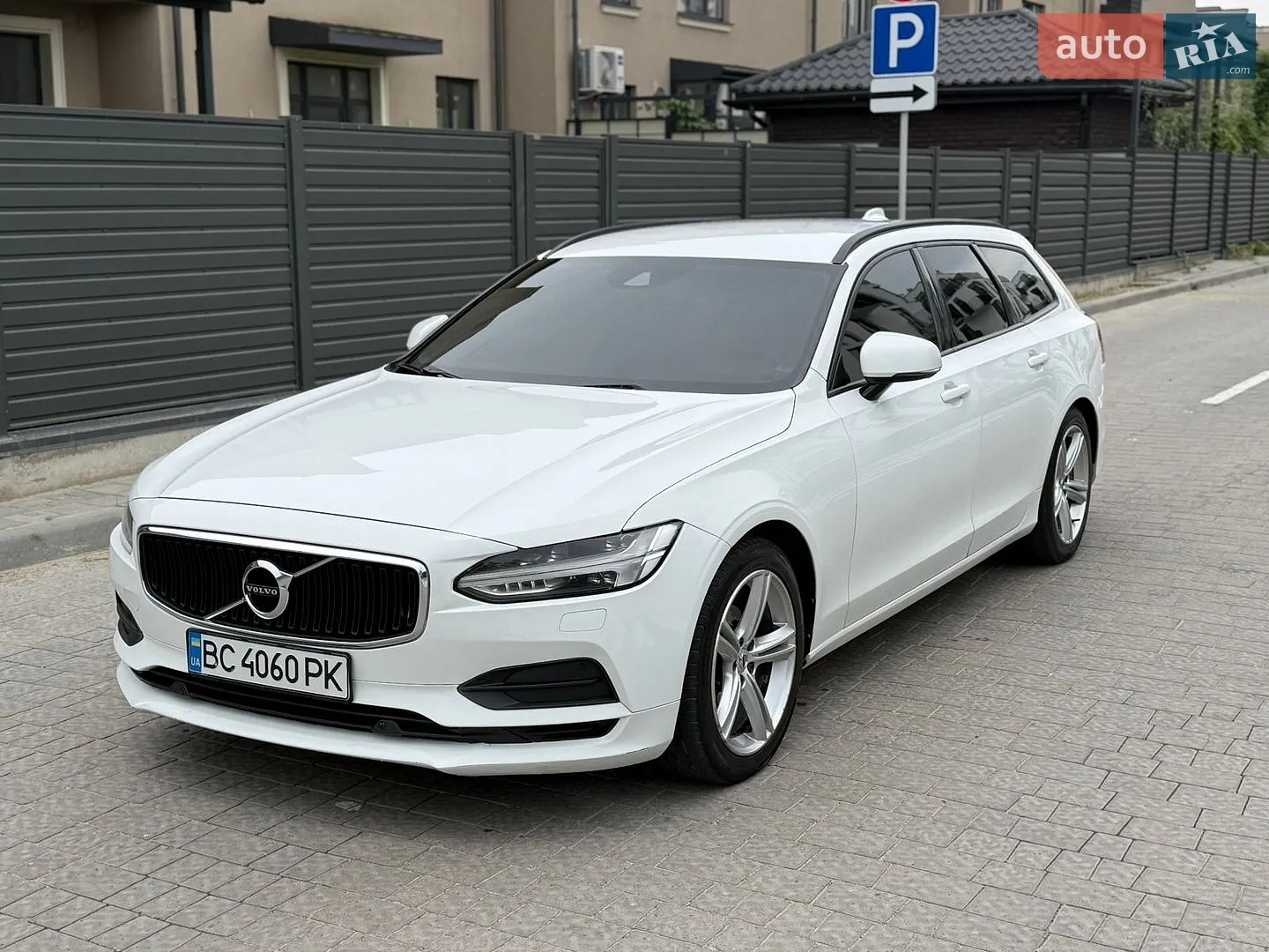 Volvo V90, 2017
