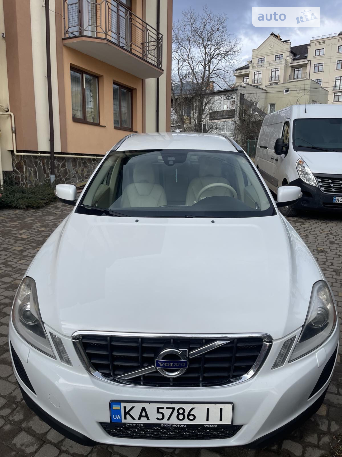 Volvo XC60, 2012