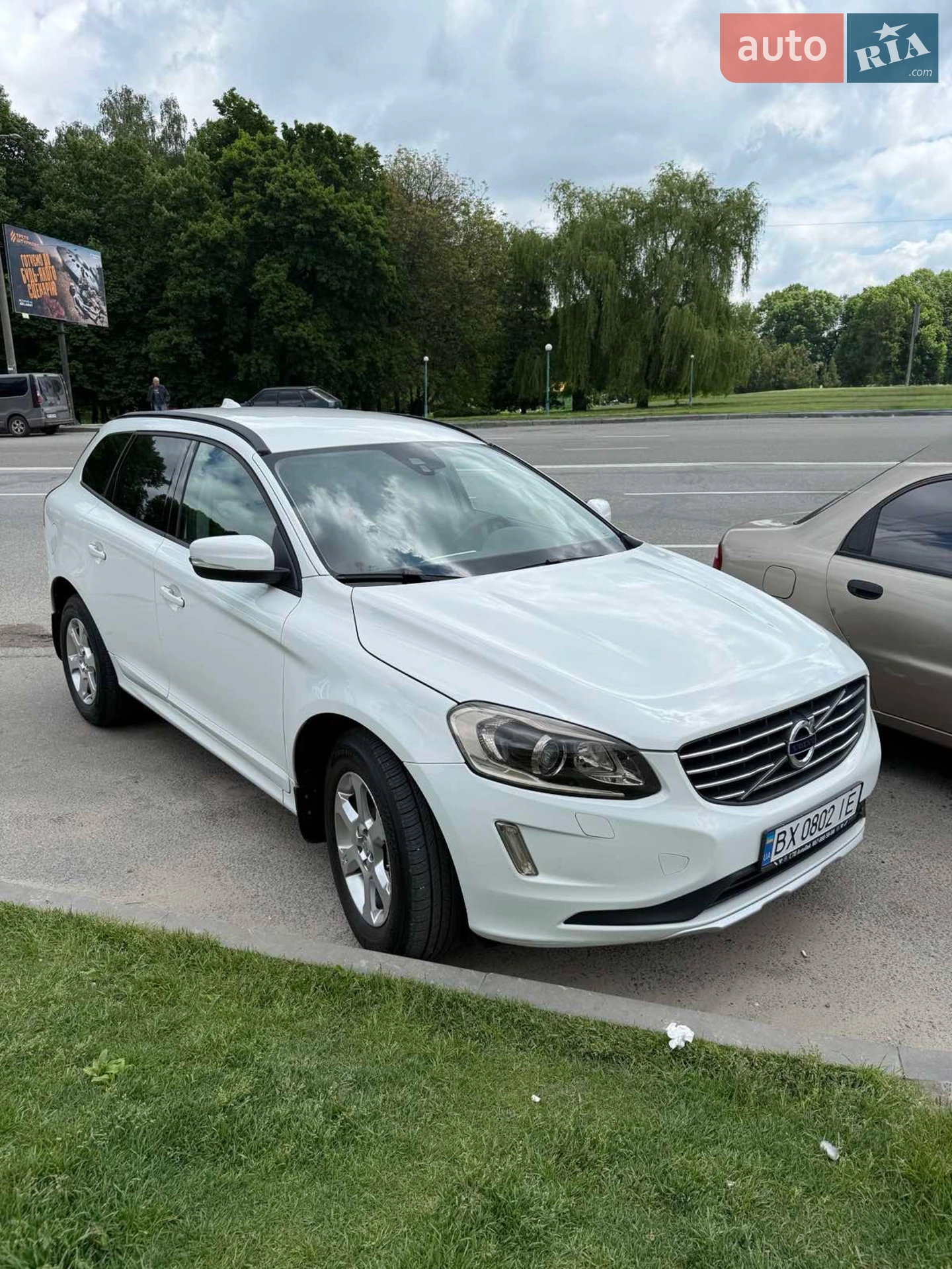 Volvo XC60, 2015
