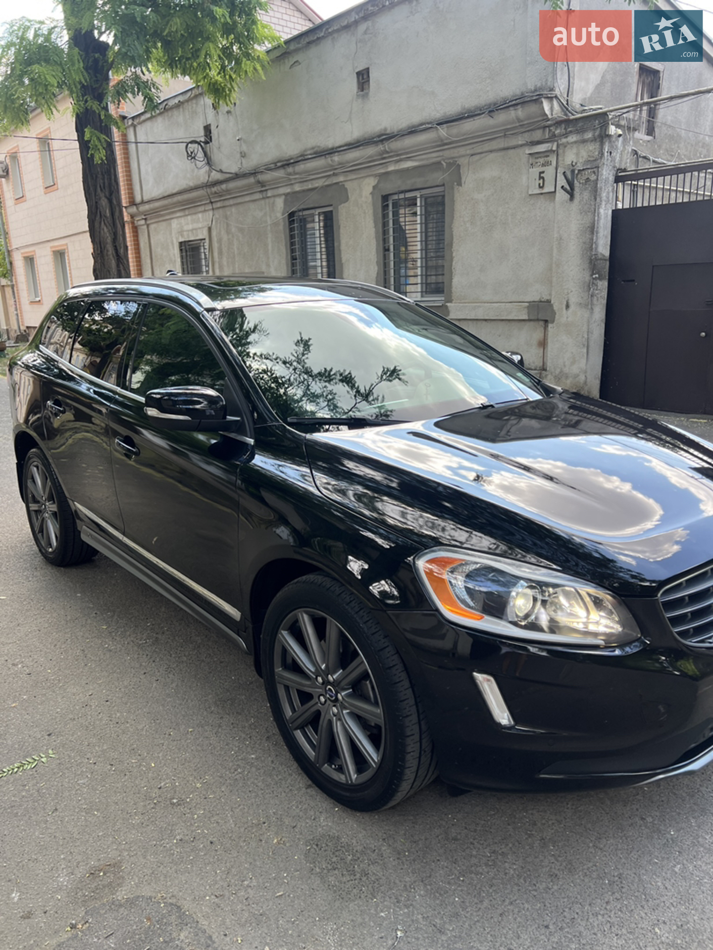 Volvo XC60, 2015