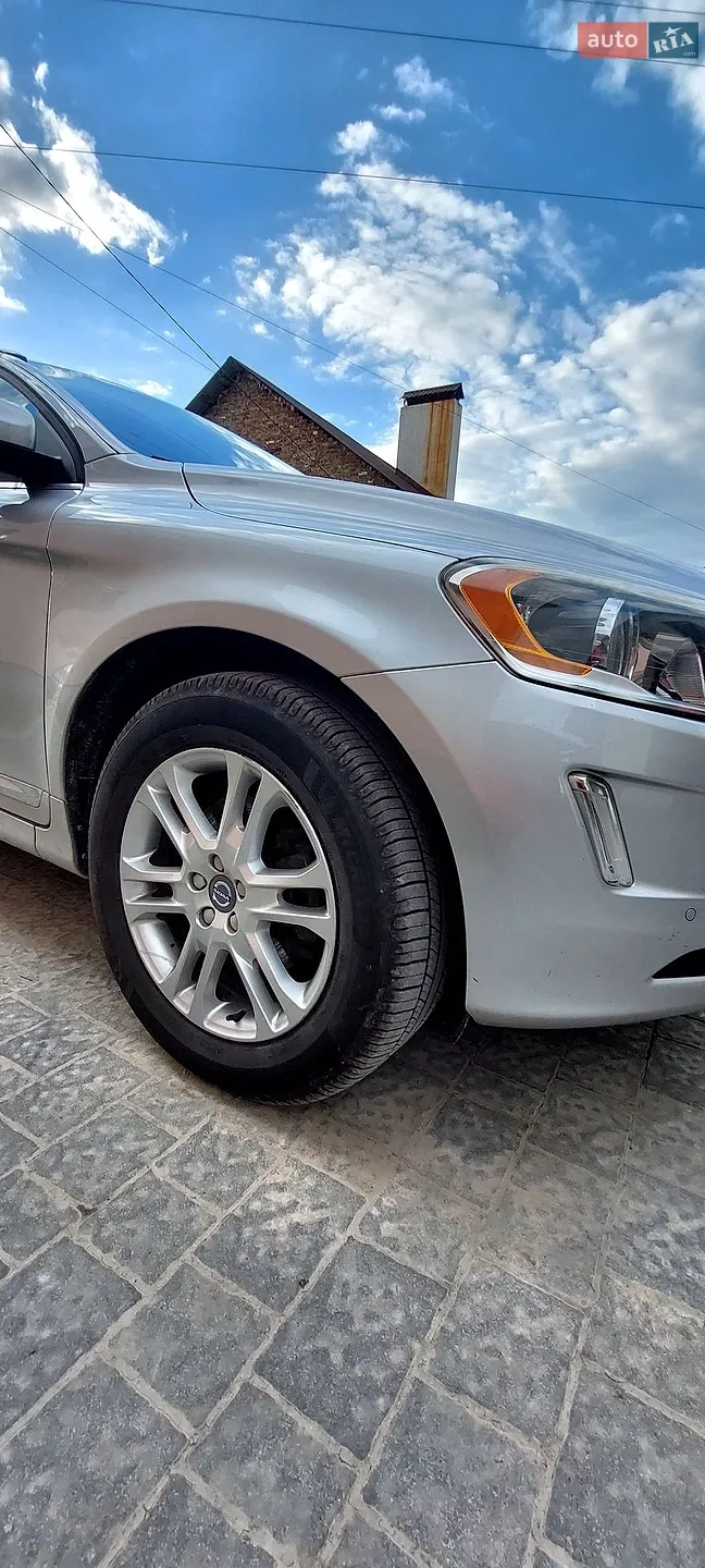 Volvo XC60, 2015