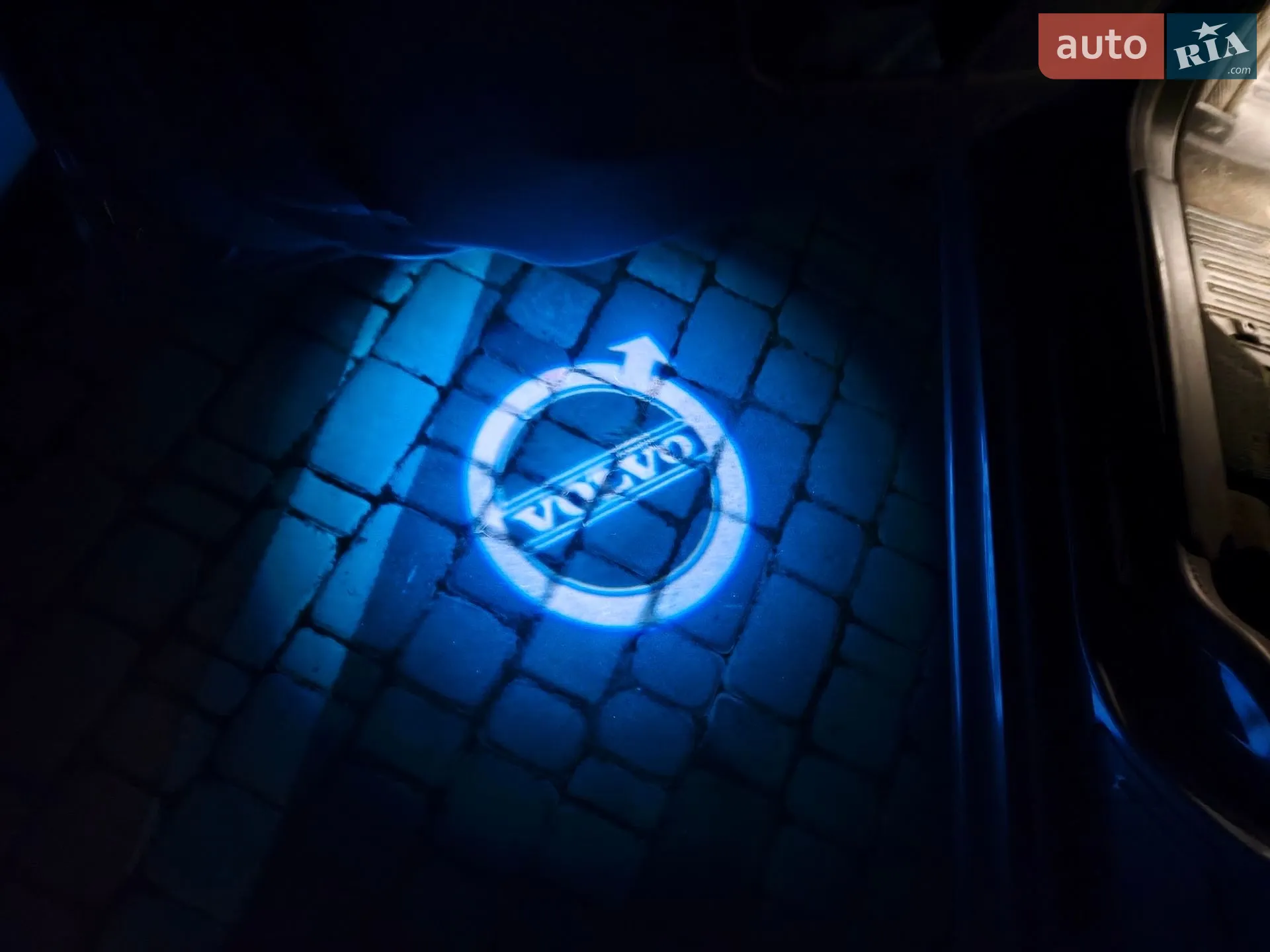 Volvo XC60, 2015
