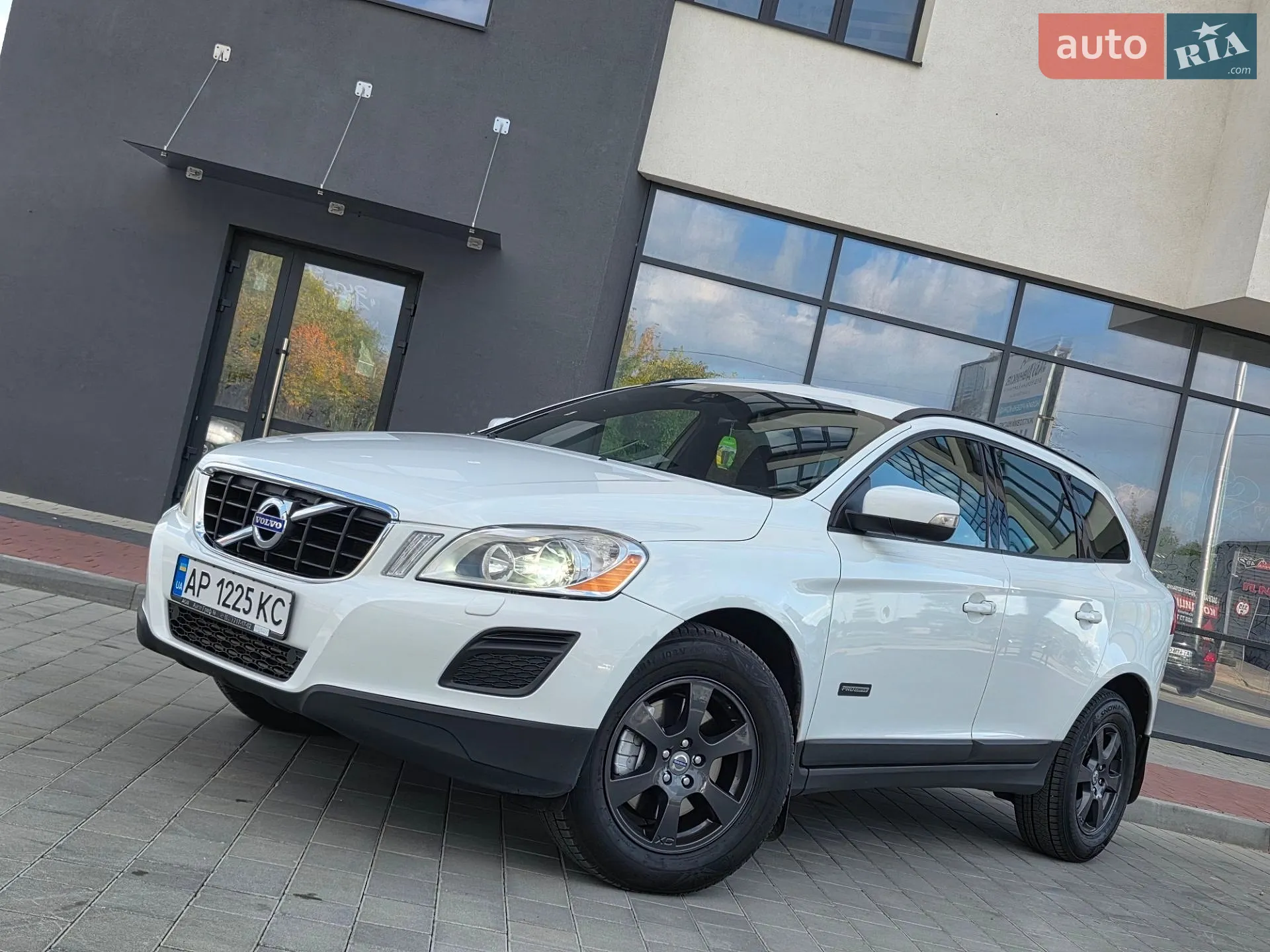 Volvo XC60, 2011
