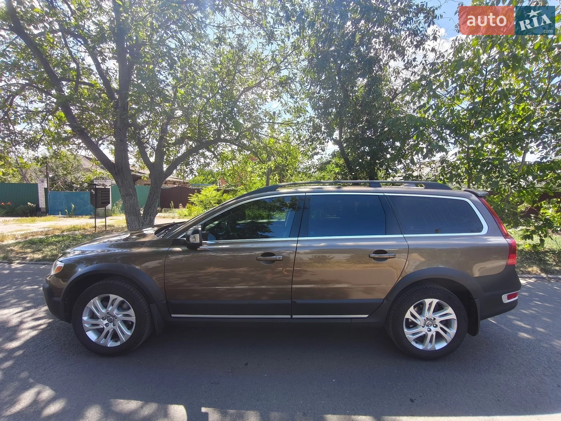 Volvo XC70, 2012