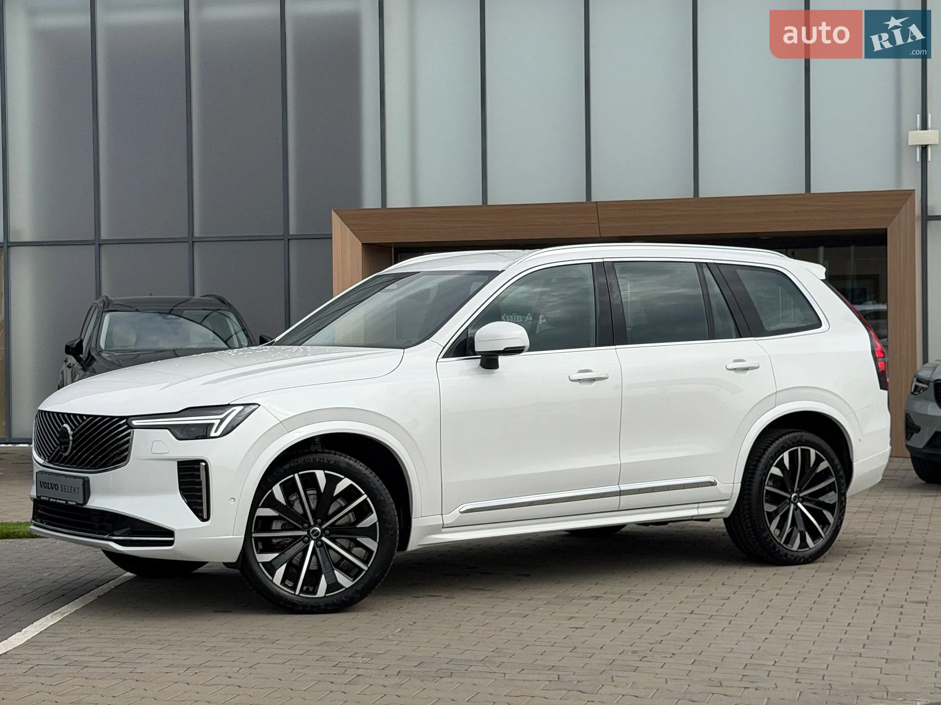 Volvo XC90, 2025