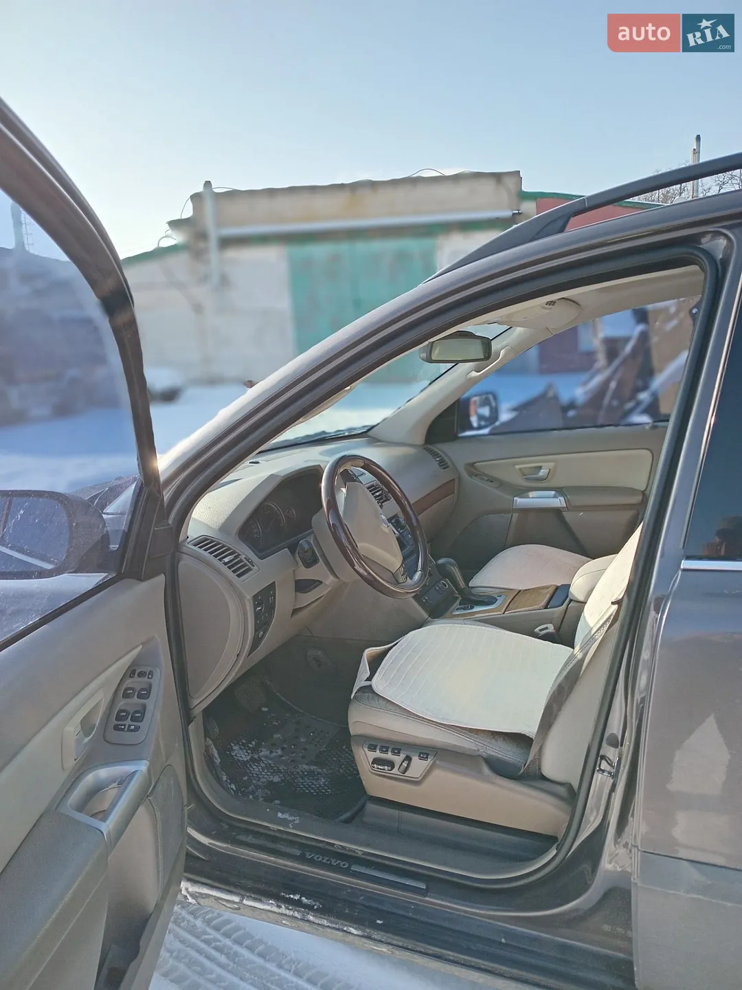 Volvo XC90, 2005