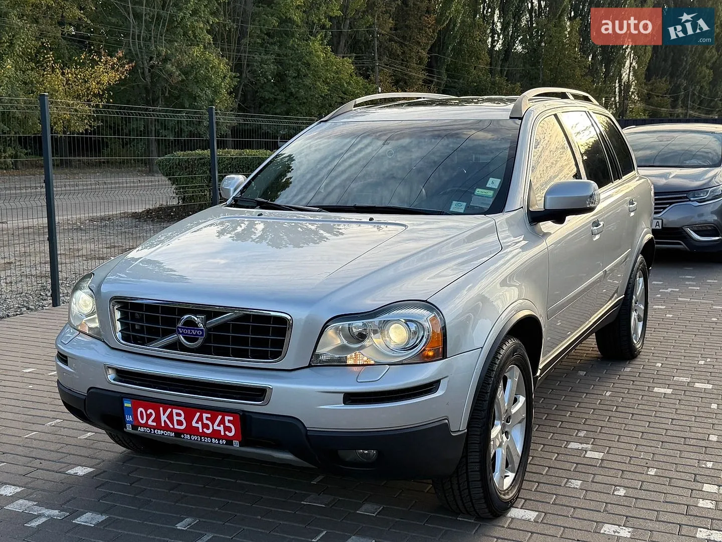 Volvo XC90, 2011